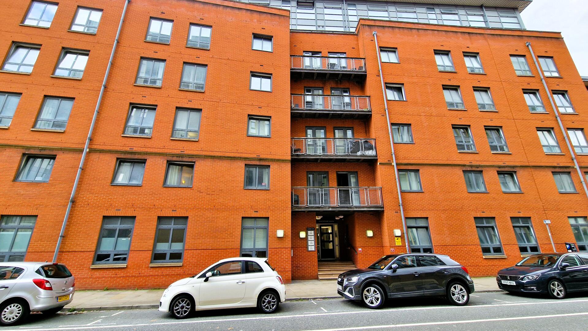 2 Lake House 66 Ellesmere Street Castlefield Locks